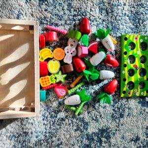 Colorful Wooden Vegetable and Fruit Toy Set